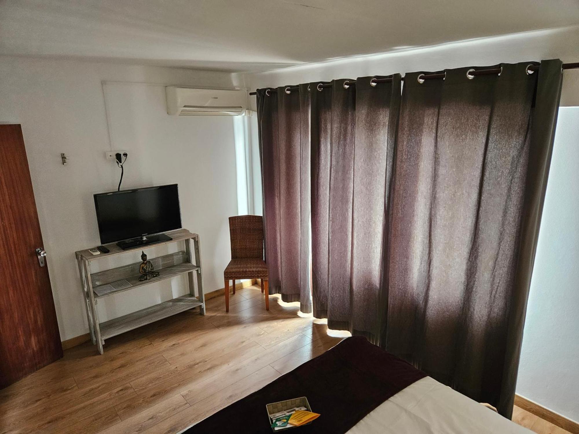 Seven Hostal Cala Millor  Exterior photo